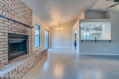 10455 Bridgestone Pl, Tucson AZ 85730-5001 exterior