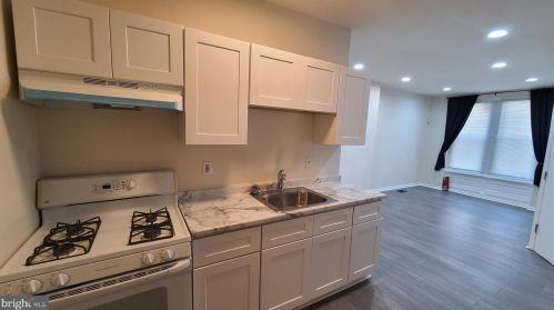 2253 16th St, Philadelphia PA  19132-4419 exterior