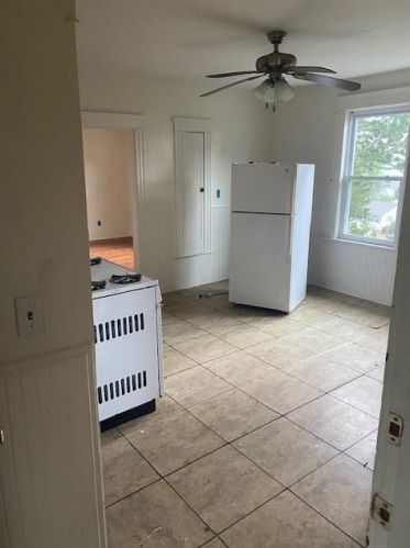 294 Rhode Is Ave, Woonsocket RI 02895-5576 exterior