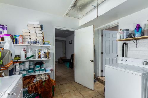 1808 50 Dr, Phoenix AZ 85031-1328 exterior