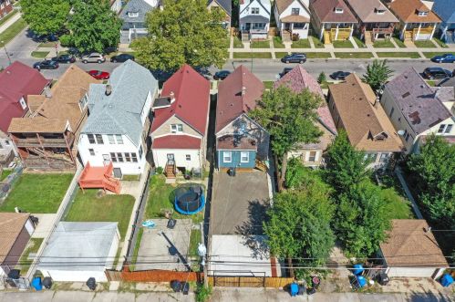 1467 72nd St, Chicago IL  60619-1509 exterior