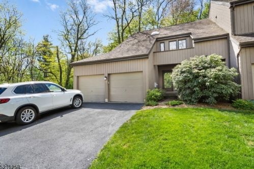 10 Thomas Trl, Morristown, NJ 07960-5980