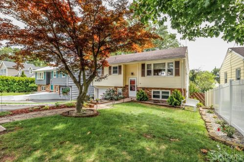 42 Block Ave, Iselin, NJ 08830-1804