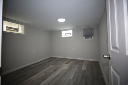 5124 Melvina Ave, Chicago IL  60638-1431 exterior