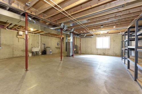 5881 Coddington Ln, Kalamazoo MI 49009-1791 exterior