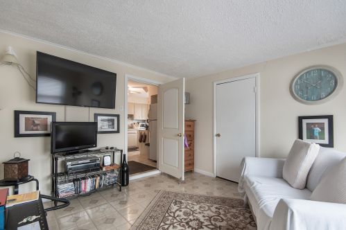 3505 Kilpatrick Ave, Chicago IL 60712-1604 exterior