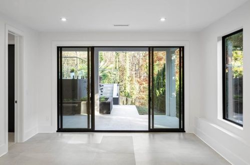 4645 Lake Forrest Dr, Atlanta GA  30342-2537 exterior