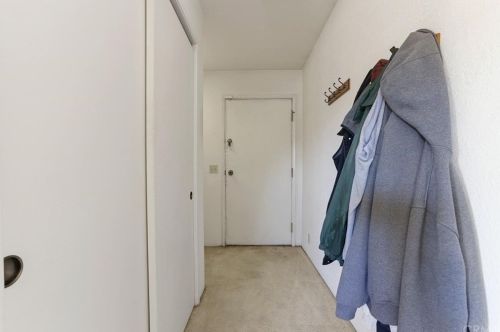 990 Julian St, Turlock CA 95380-3810 exterior