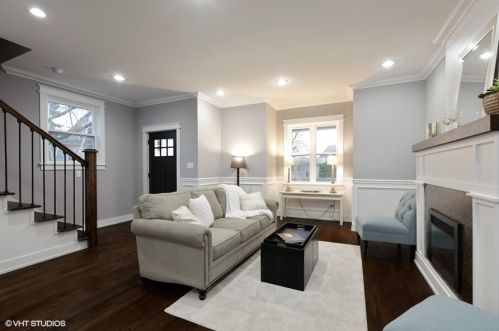 4446 Keokuk Ave, Chicago IL  60630-4238 exterior