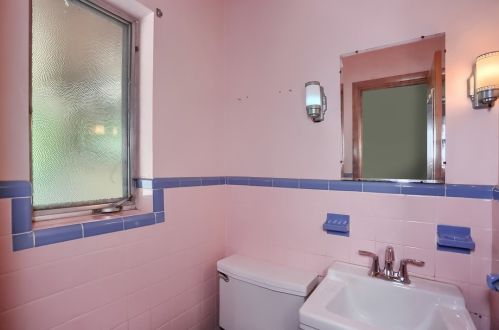 5714 Montour Rd, Gibsonia PA 15044-8113 exterior