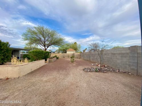 3017 Shumaker Dr, Tucson AZ  85741-3636 exterior
