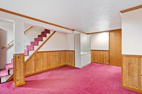 5034 Leona Dr, Pittsburgh PA 15227-3622 exterior