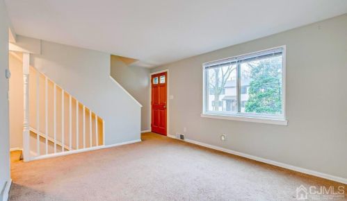 215 Rose St, Metuchen NJ  08840-2647 exterior