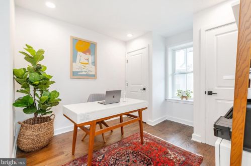 1803 Catharine St, Philadelphia PA  19146-1837 exterior