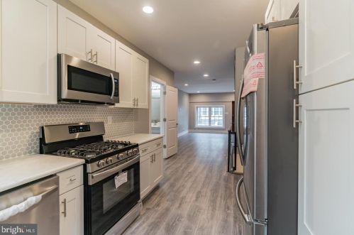 1547 30th St, Philadelphia PA  19146-3503 exterior