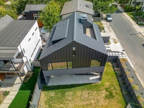 1309 Clifford Ave, Austin TX  78702-1627 exterior