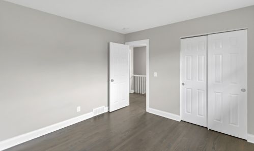 202 Walnut Dr, Saint Charles IL  60174-1540 exterior