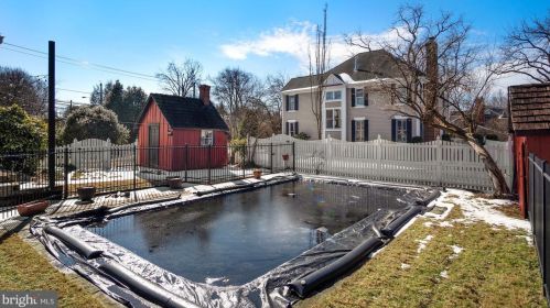 307 Great Falls Rd, Rockville MD exterior