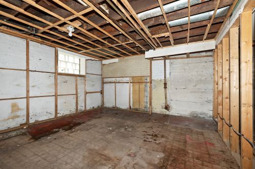 4821 Hirsch St, Chicago IL 60651-1520 exterior