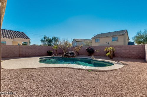 5906 32 Ave, Phoenix AZ 85017-4015 exterior