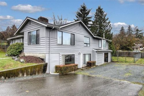 4036 Southcenter Blvd, Seattle, WA 98188-2242