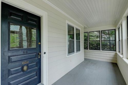 66 Paterson St, Providence, RI 02906-5540