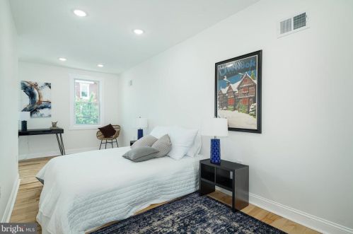 2316 Cedar St, Philadelphia PA 19134-4449 exterior