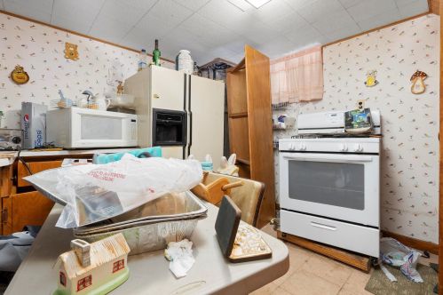 3038 Osceola Ave, Chicago IL 60634-3309 exterior