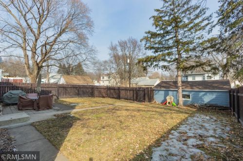 1244 Dl St, Saint Paul MN 55113-3503 exterior