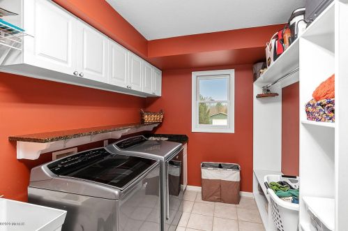 2730 60 St, Fennville MI 49408-9414 exterior