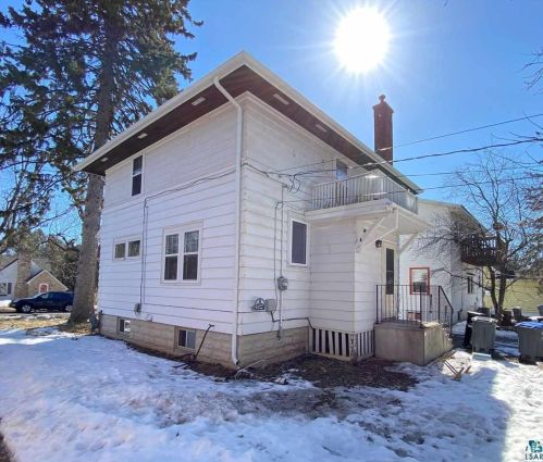 1825 Melrose Ave, Duluth MN 55803-2524 exterior