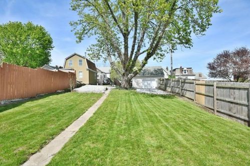 53 Calhoun Ave, Pittsburgh PA  15210-3635 exterior