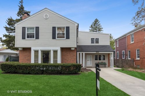 5814 Kenton Ave, Chicago, IL 60646-5804