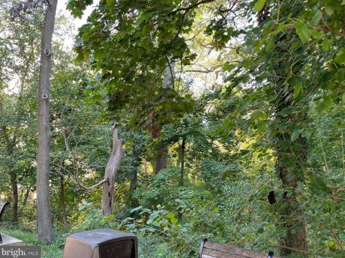 3701 Connecticut Ave, Washington DC 20008-4553 exterior