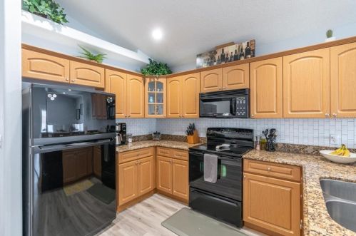 2722 Braddock St, Tampa FL 33607-1107 exterior