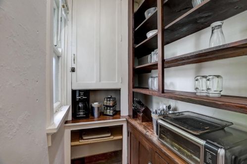 123 Randall Ave, Madison WI  53715-1341 exterior