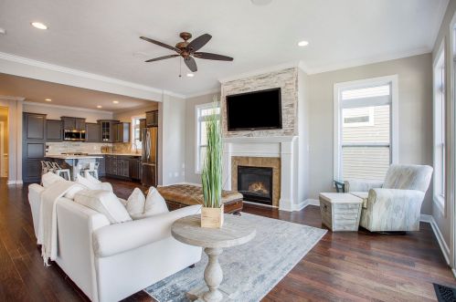 1216 Frst Dr, Kalamazoo MI 49002-6318 exterior