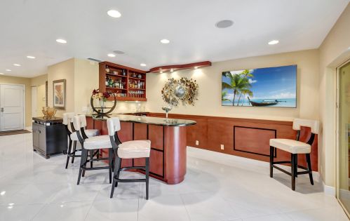 13 Gln Dr, Boynton Beach FL 33436-6207 exterior