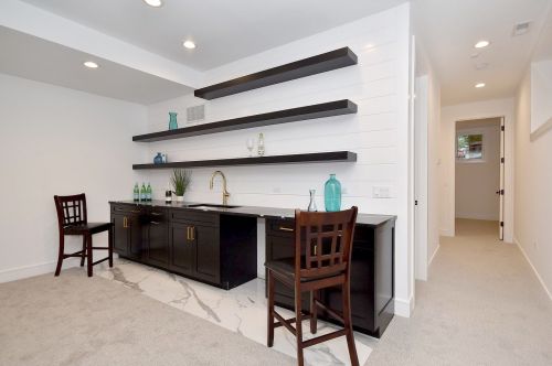 4841 Oakley Ave, Chicago IL 60659-5208 exterior