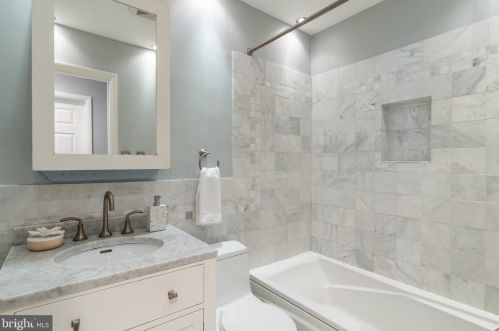 9712 Nassau Ln, Silver Spring MD  20901-2526 exterior