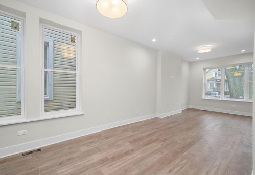 7147 University Ave, Chicago IL 60619-1326 exterior