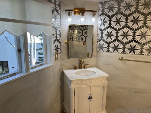 936 Adella Ave, San Diego CA  92118-2621 exterior