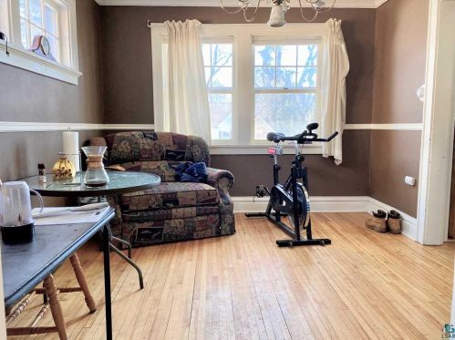 1825 Melrose Ave, Duluth MN 55803-2524 exterior