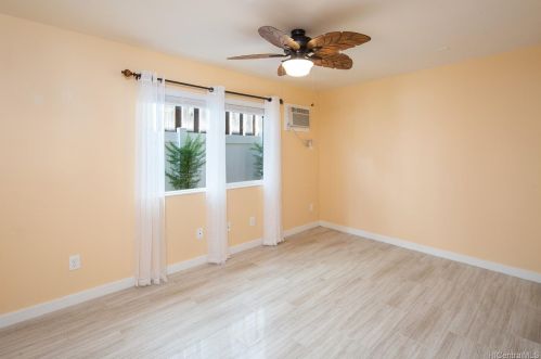 1510 Emerson St, Honolulu HI exterior