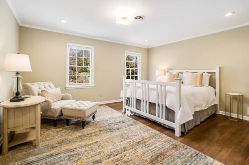 1129 Mason Wood Dr, Atlanta GA 30329-3803 exterior