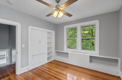 107 Overhill Rd, Providence RI  02906-4916 exterior