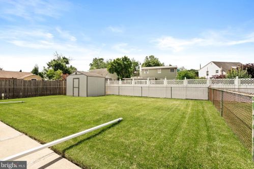 673 Independence Ave, Trenton NJ 08610-4201 exterior