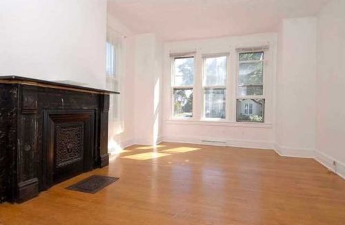 29 Balding Ave, Poughkeepsie, NY 12601-2419