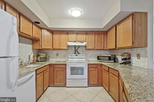 216 Northbrook Dr, Media PA 19063-5124 exterior