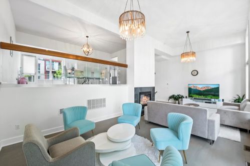 9 Vela Way, Edgewater NJ 07020-1564 exterior